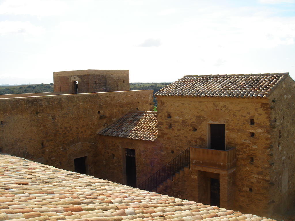 Wine Relais Feudi Del Pisciotto Villa Niscemi ภายนอก รูปภาพ