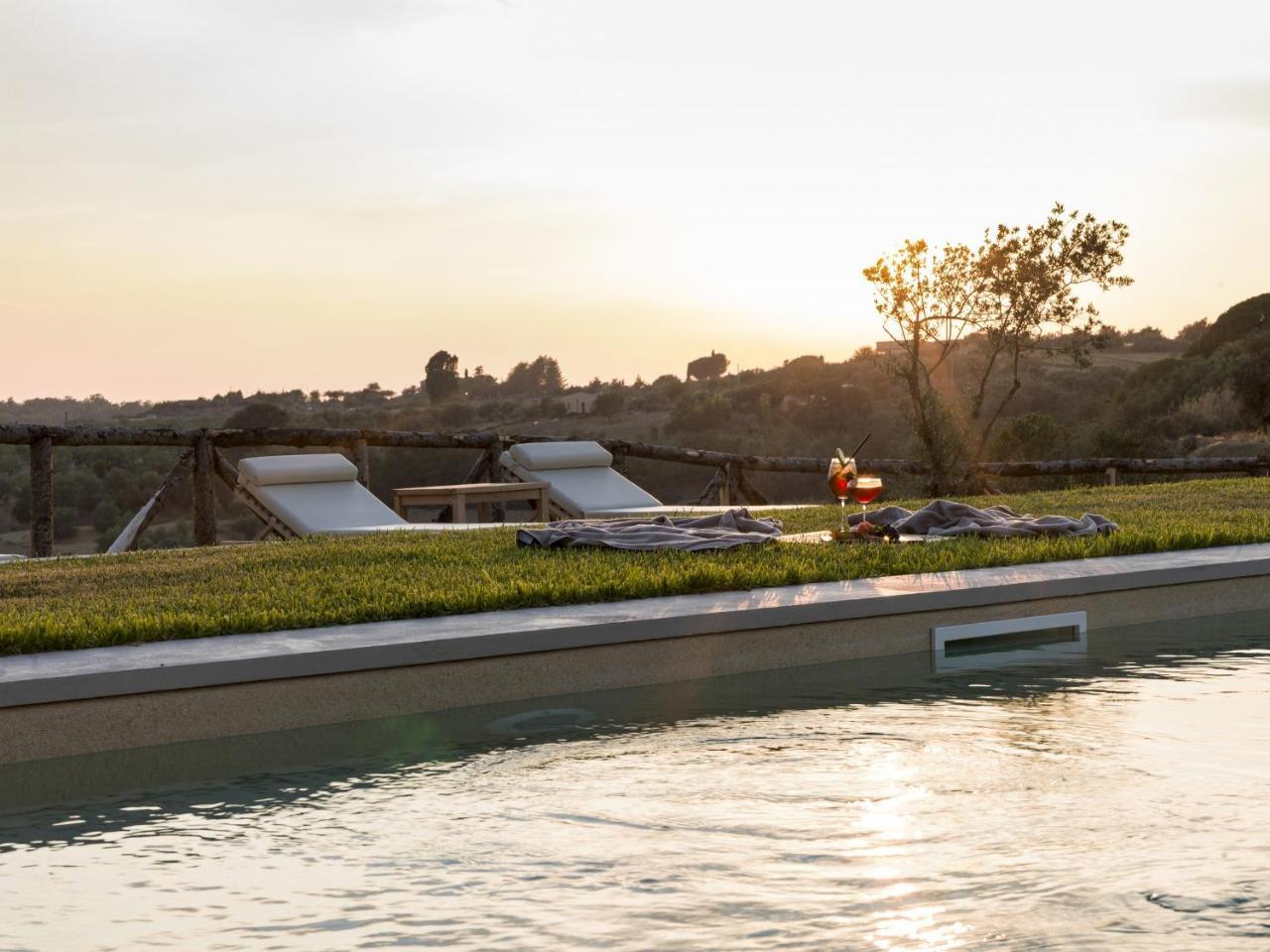 Wine Relais Feudi Del Pisciotto Villa Niscemi ภายนอก รูปภาพ