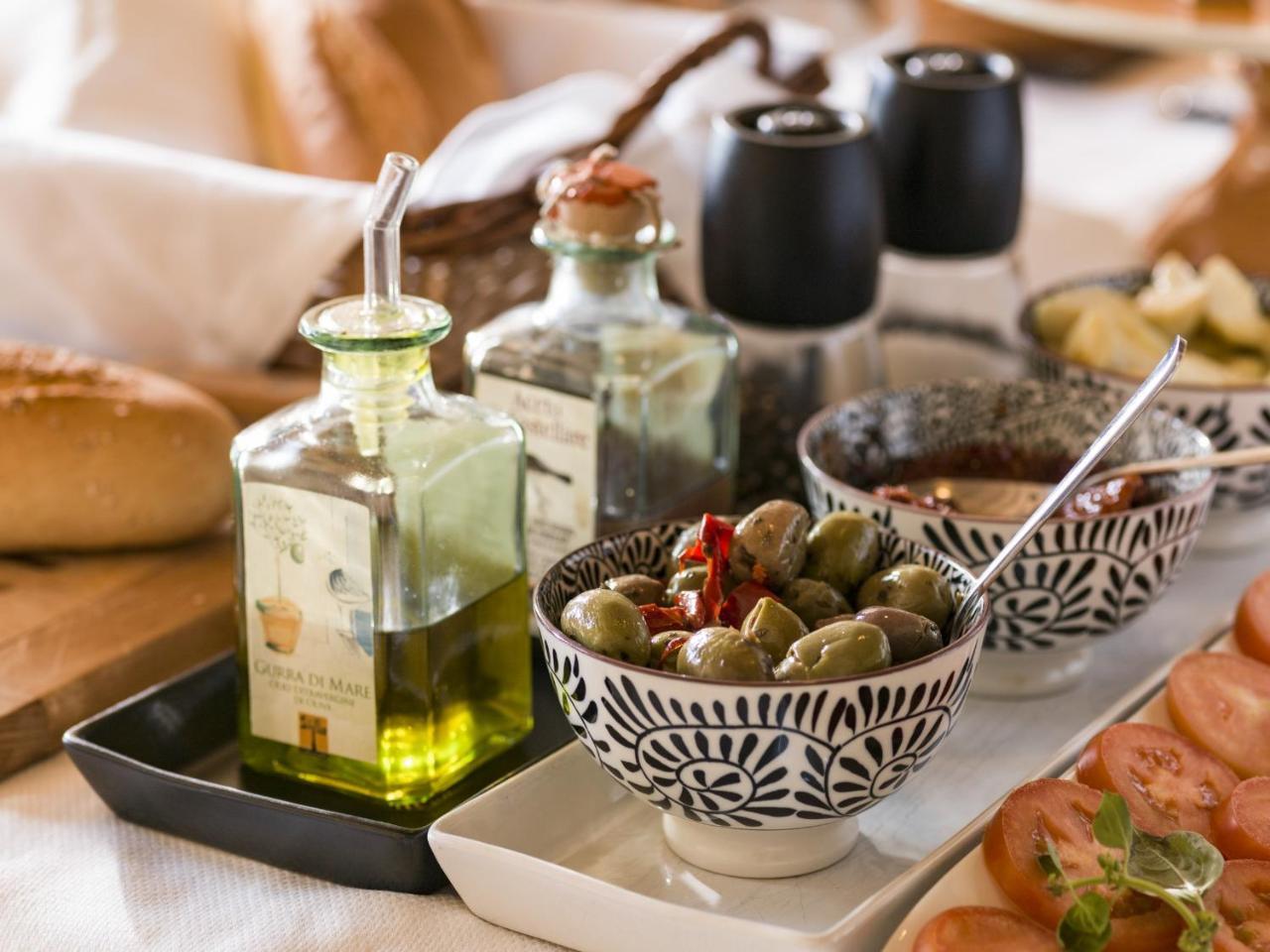 Wine Relais Feudi Del Pisciotto Villa Niscemi ภายนอก รูปภาพ