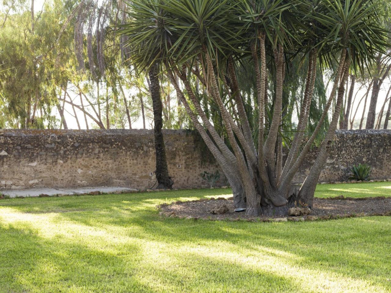 Wine Relais Feudi Del Pisciotto Villa Niscemi ภายนอก รูปภาพ